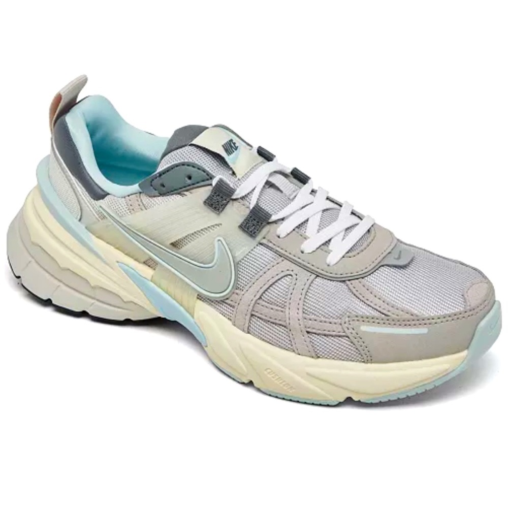 Nike Women's V2K Runtekk Running Sneakers